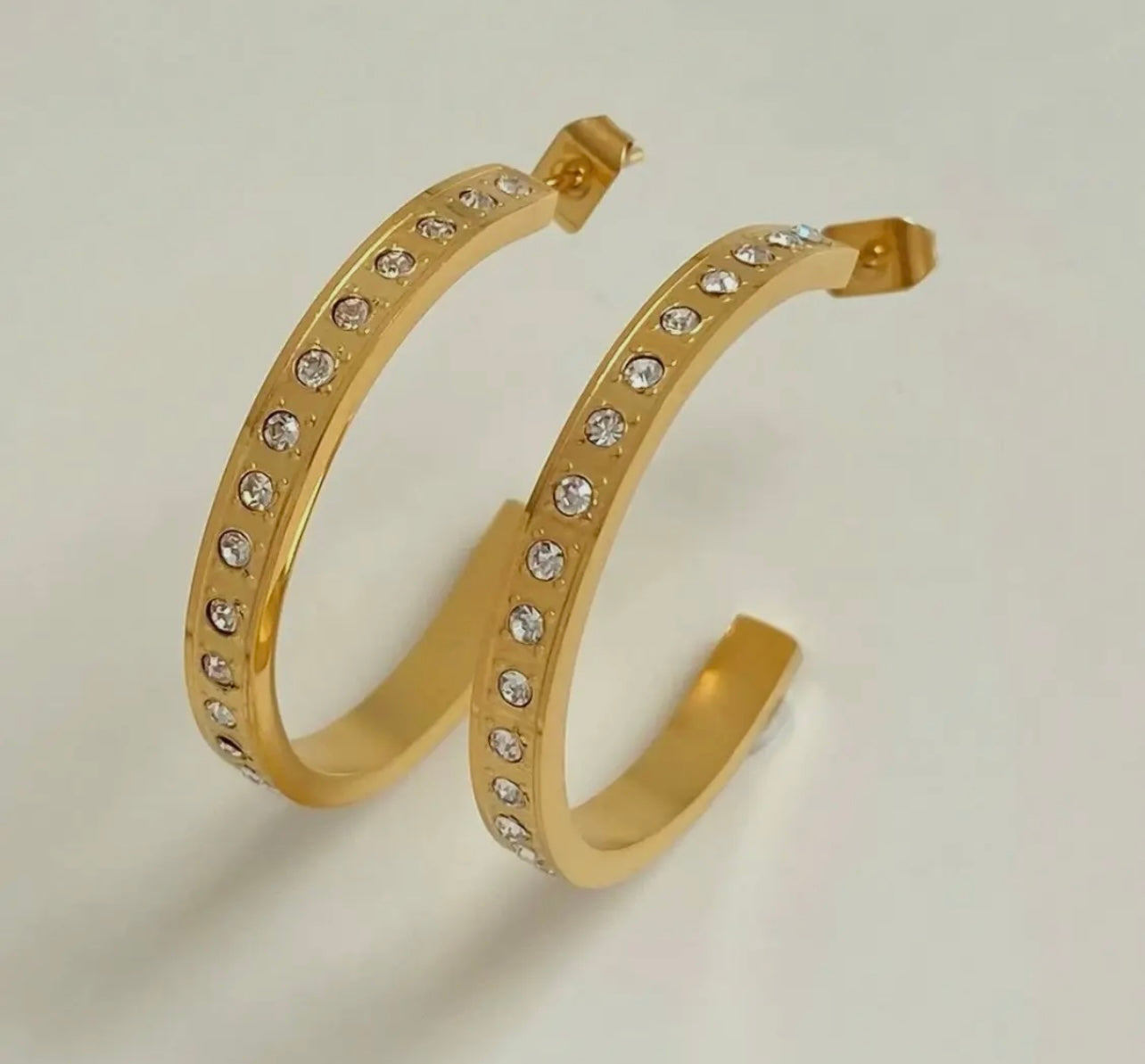 Lainey Hoops