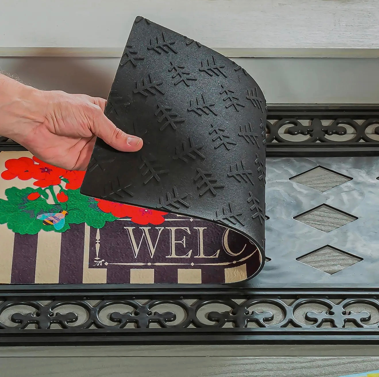 Sassafras Welcome Scroll Switch Mat