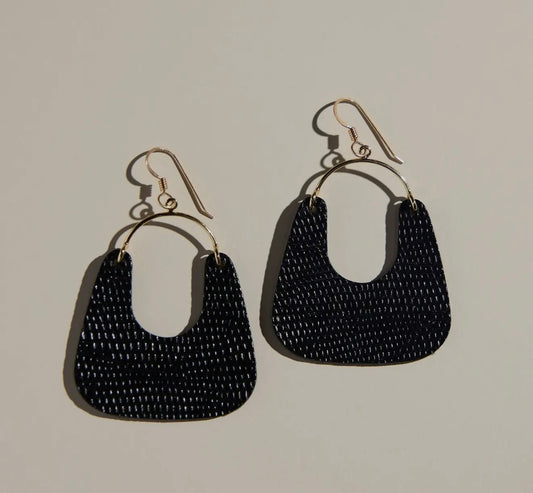 Nickel & Suede Noir Gold Noras