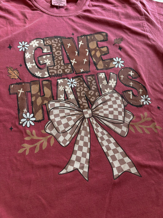 Give Thanks Tee