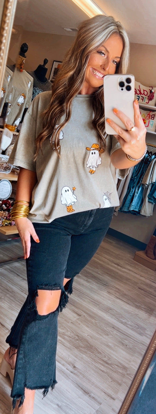 Howdy Ghost Tee