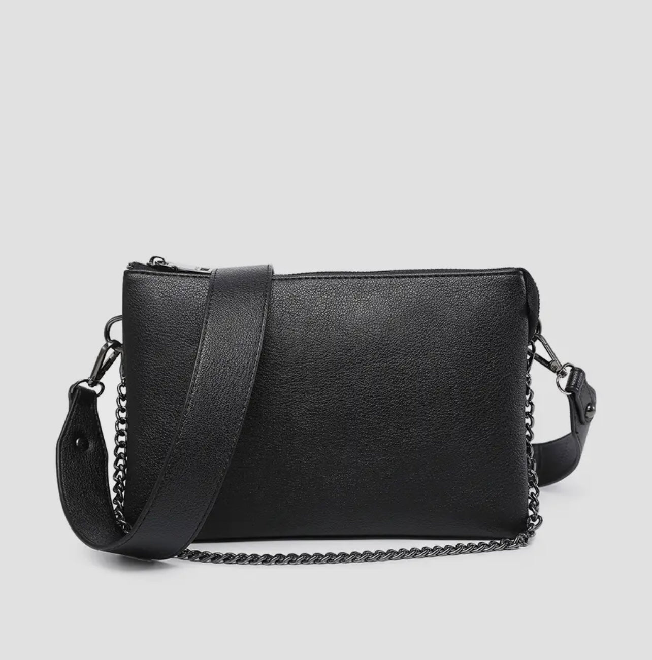 Izzy Crossbody w/ Chain Strap